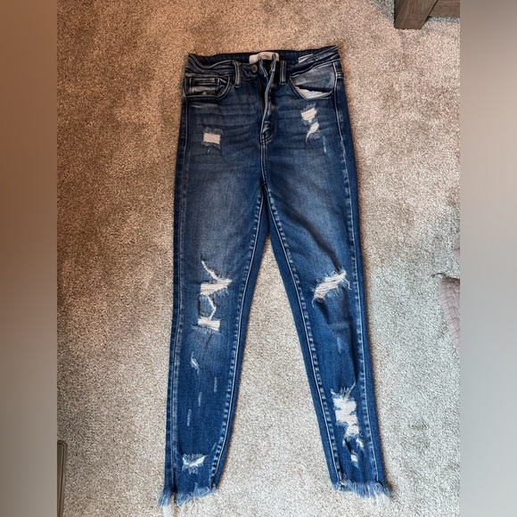 KanCan Signature distressed skinny jeans - Picture 1 of 3